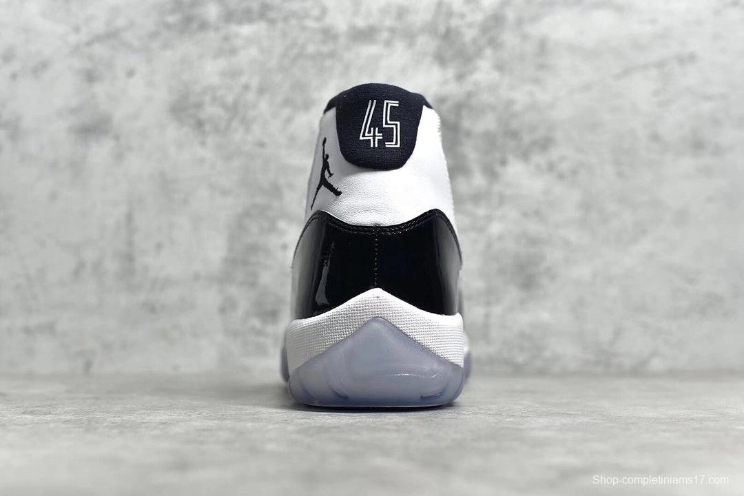 Air Jordan 11 Concord