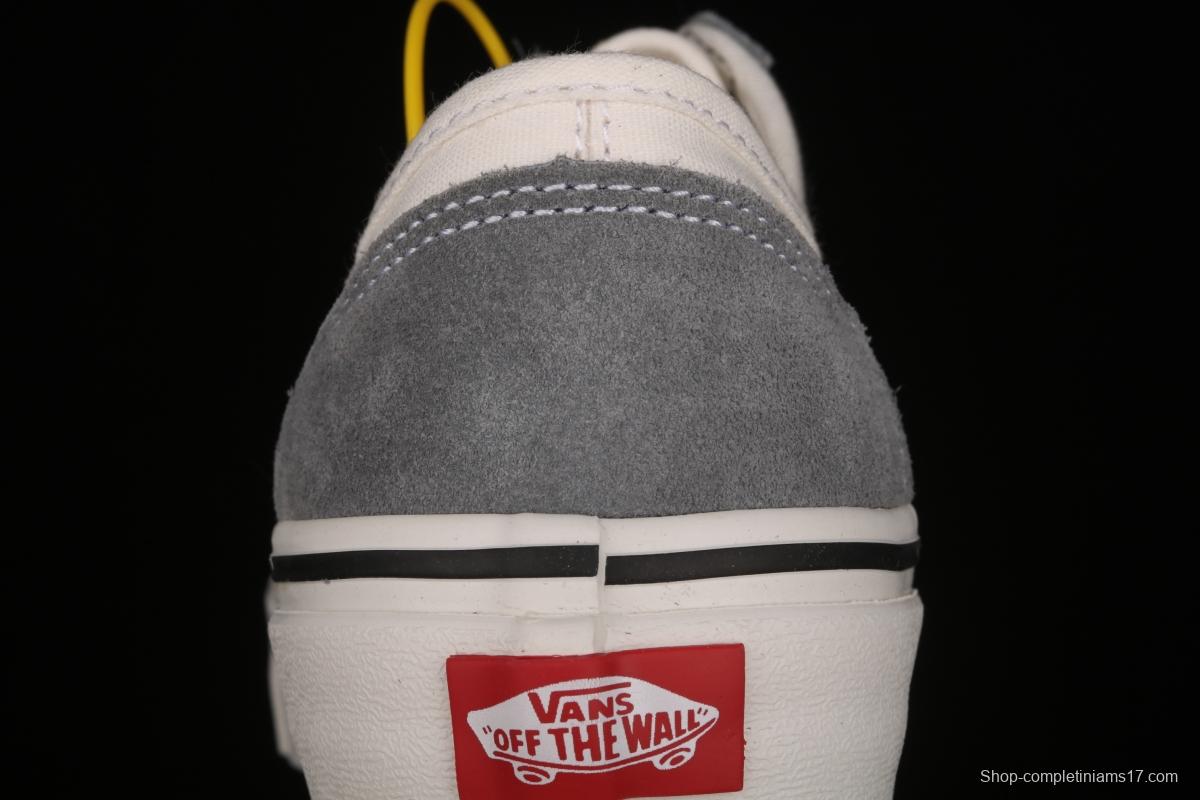 Vans Style 36 million half-moon head gray Oreo low-top canvas board shoes VN0A4BVAK11