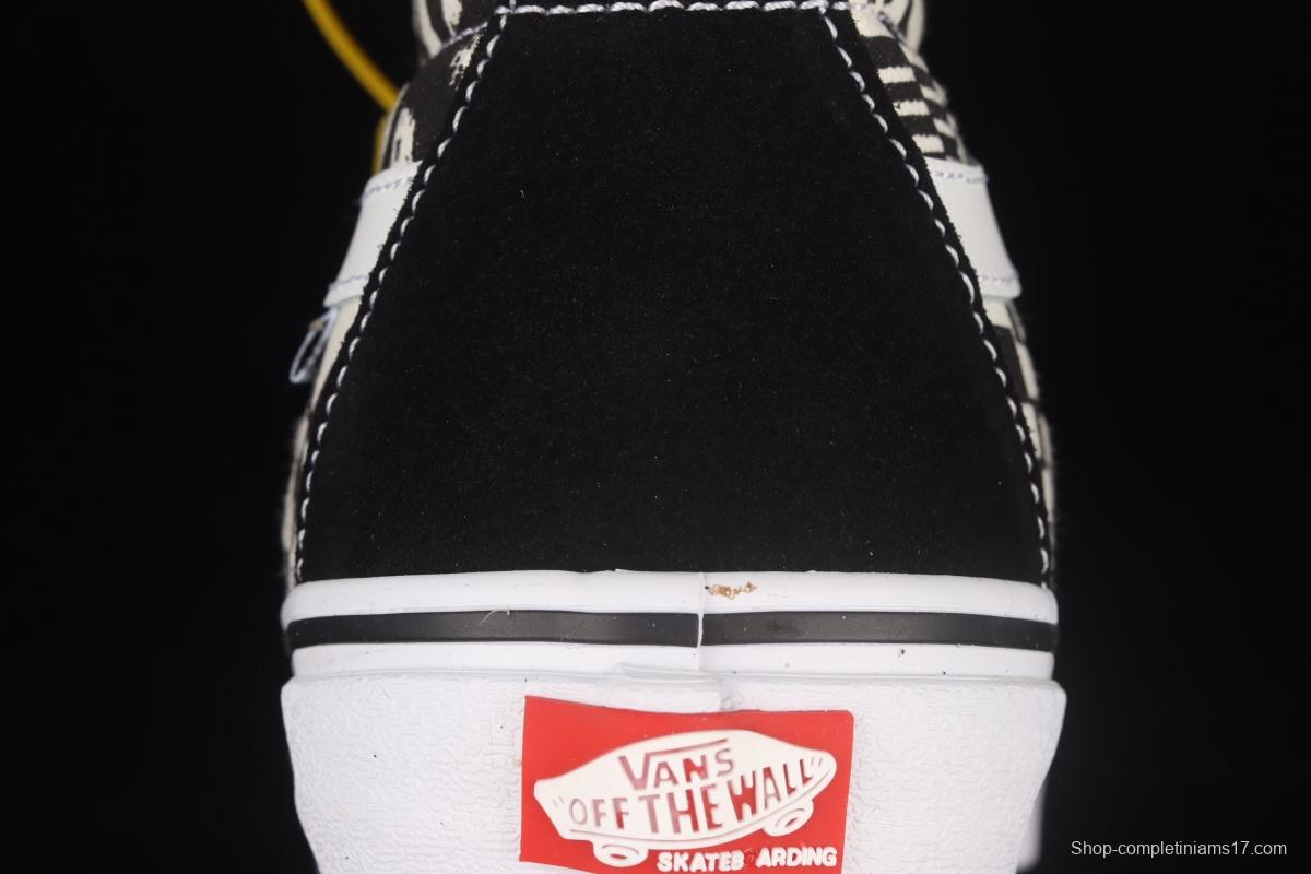 Vans Sk8-Hi black and white checkerboard lattice side stripes high-top casual board shoes VN0A5FCC9CU