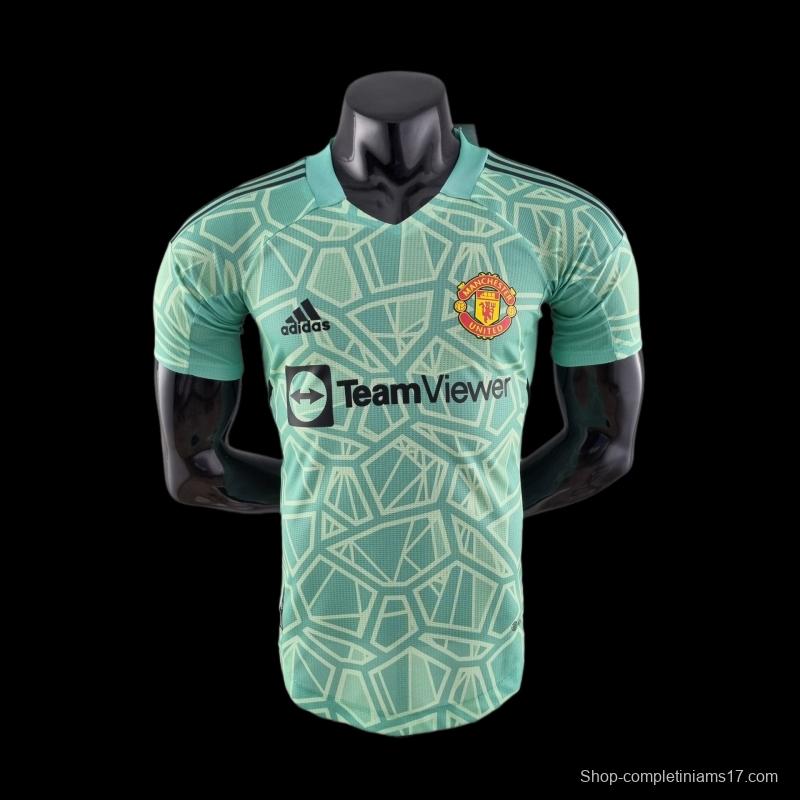 Player Version 22/23 Manchester United Green Goalkeeper