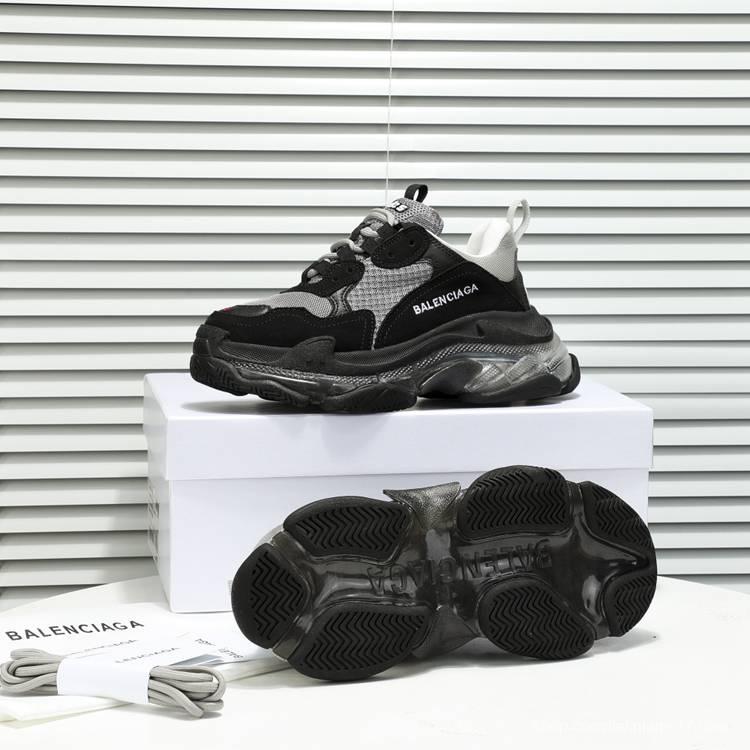 Men/Women Balenciaga Triple S Clear Sole Black Sneaker Item 6380380