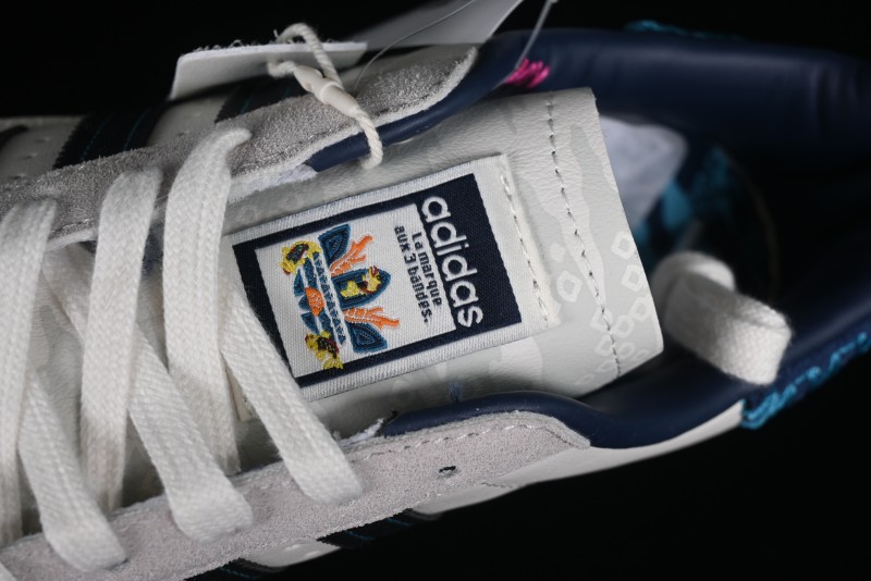 Adidas Originals Superstar Casual Sneakers with Shell Toe Design - ID1139