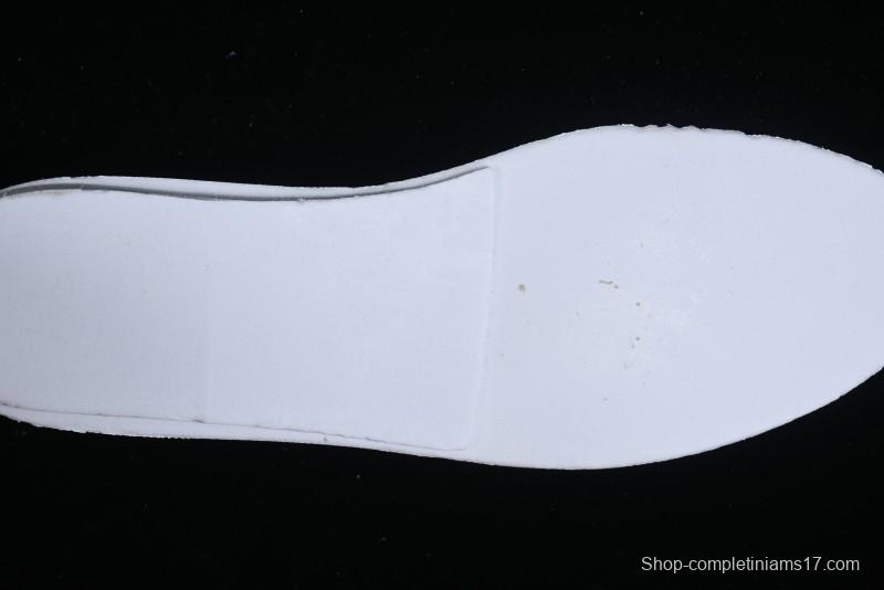 Converse Chuck 1970s Official Cherry Embroidery Platform Vulcanized Canvas Sneakers - A08096C