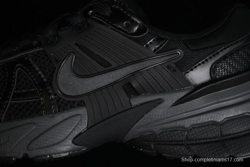 Nike V2K Runtekk 3XL Retro Low-Top Running Shoes with Shock Absorption and Anti-Slip Design - FD0736-001