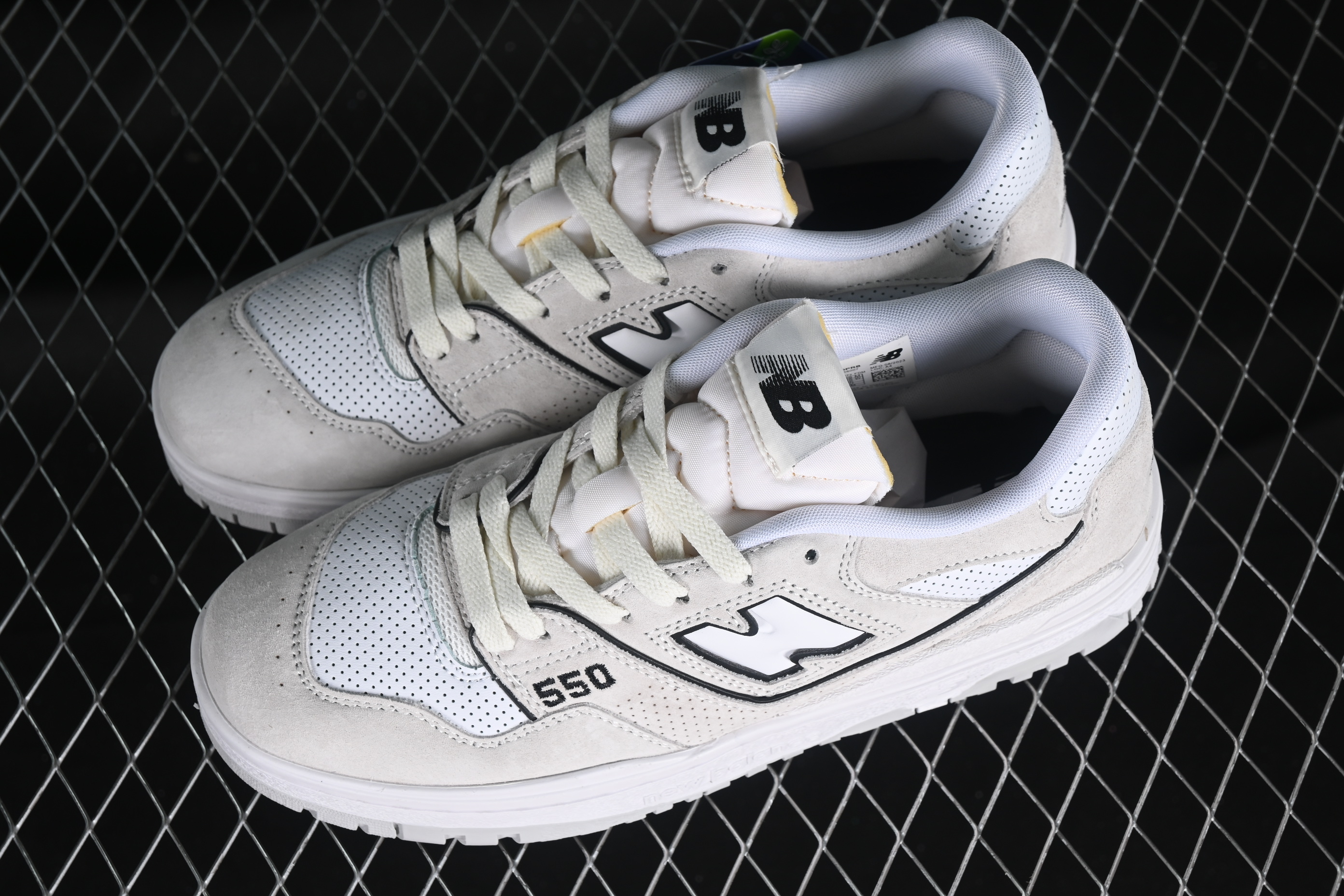 New Balance BB550 Series Leather Unisex Casual Running Shoes - BB550PRB