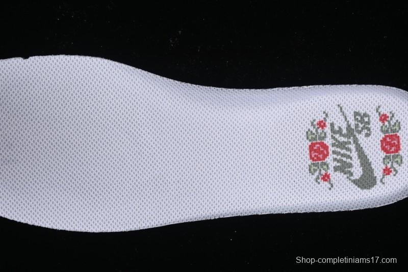 Nike SB Dunk Low Retro Sneakers with Floral Embossed Design and Tiffany Blue Accents - FZ3129-200