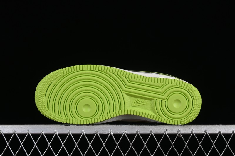 Nike Air Force 1 '07 Low Casual Sneakers in Pistachio Green - GZ5688-033