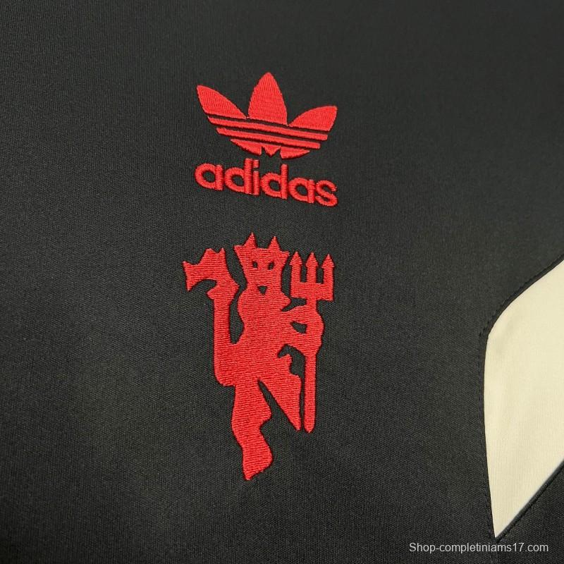 24/25 Manchester United Adidas Originals Black Training Jersey