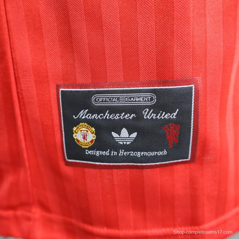 Player Version 25/26 Manchester United Icon Red Jersey