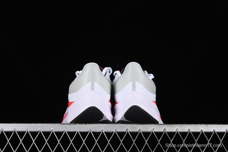 Nike Zoom Winflo 8 Breathable Mesh Running Shoes with Forefoot and Heel Zoom Air Cushion - CW3419-100