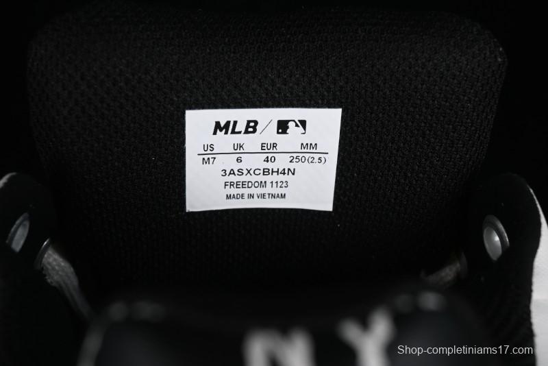 MLB Chunky Classic Base Heel Monogram Lightweight Platform Sneakers with 6cm Height Boost - 3ASXCBH4N50BKS