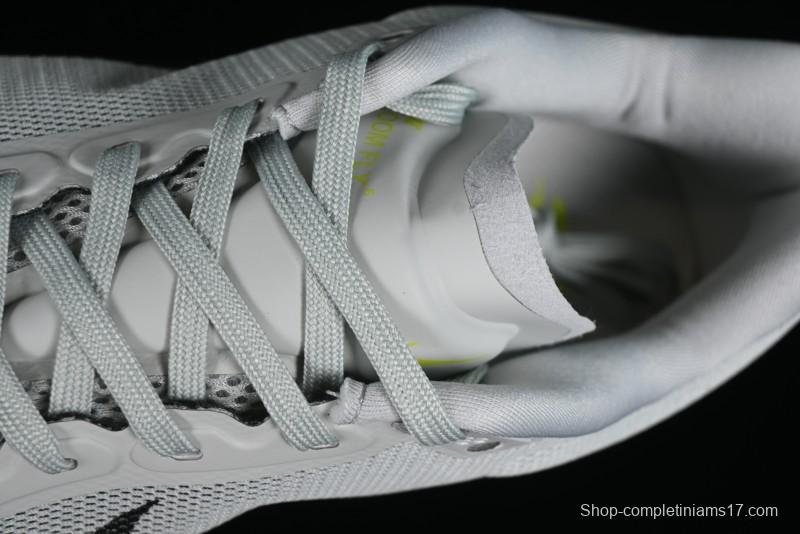 Nike Zoom Fly 6 Running Shoes with Flyknit and React Technology - FN8455-100