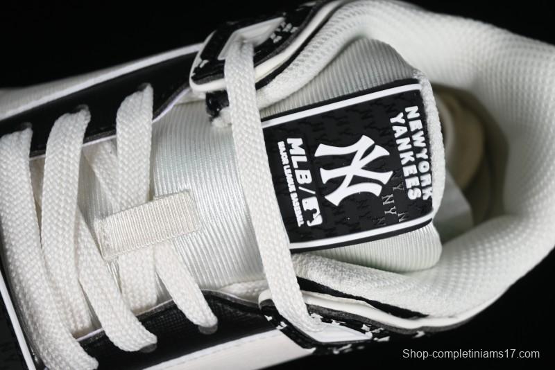 MLB Chunky Liner New York Yankees Hook & Loop Lightweight Platform Sneakers with 6cm Height Increase - 3ASXLM13N50BKS