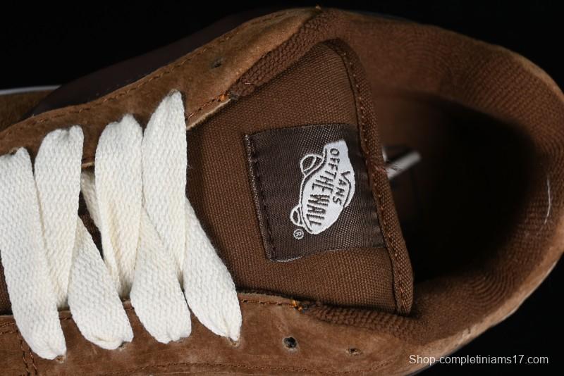 Vans Classics Knu Skool Retro Sneakers with Enlarged Toe and Thickened Trim - VN0009QCLC5