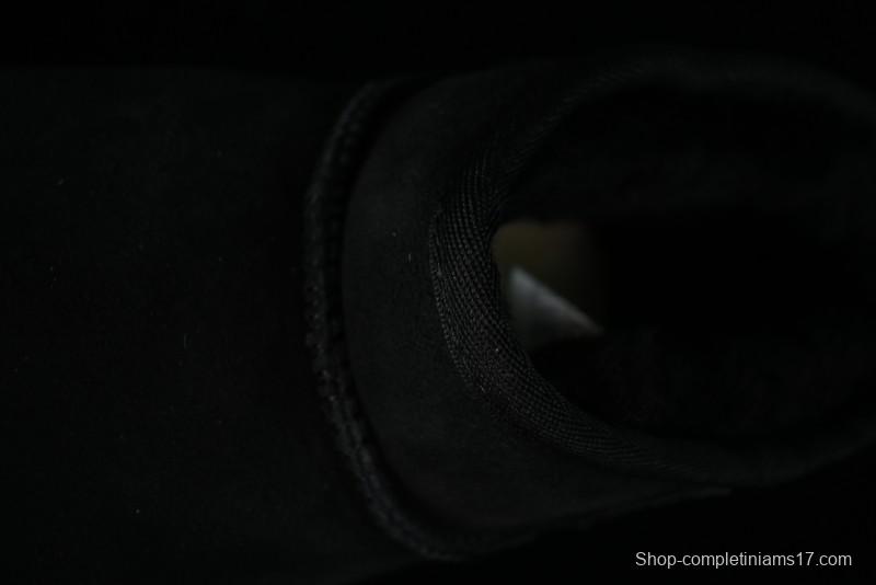 UGG Classic Ultra Mini Short Boots with Genuine Australian Sheepskin and TREADLITE Outsole - 1116109