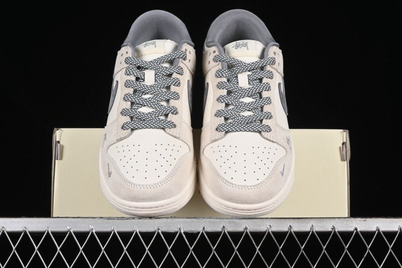 Nike SB Dunk Low x Supreme x Stussy Anniversary Customized Sneakers in Off-White Grey Check - SJ2068-272