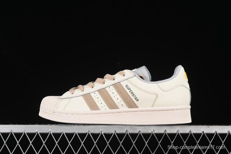 Adidas Superstar IF1779 Casual Sneakers with Shell Toe Design - IF1779