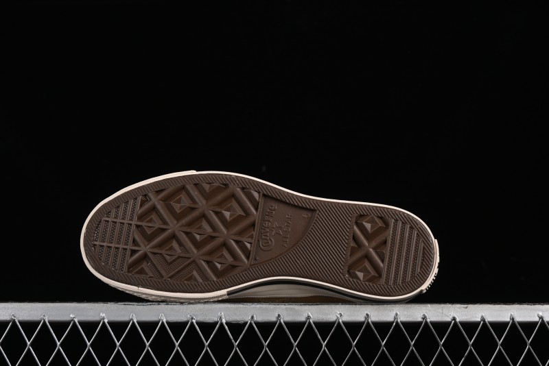 Converse One Star J Suede Low-Top Casual Sneakers with Madness 10th Anniversary Collaboration - M.C3