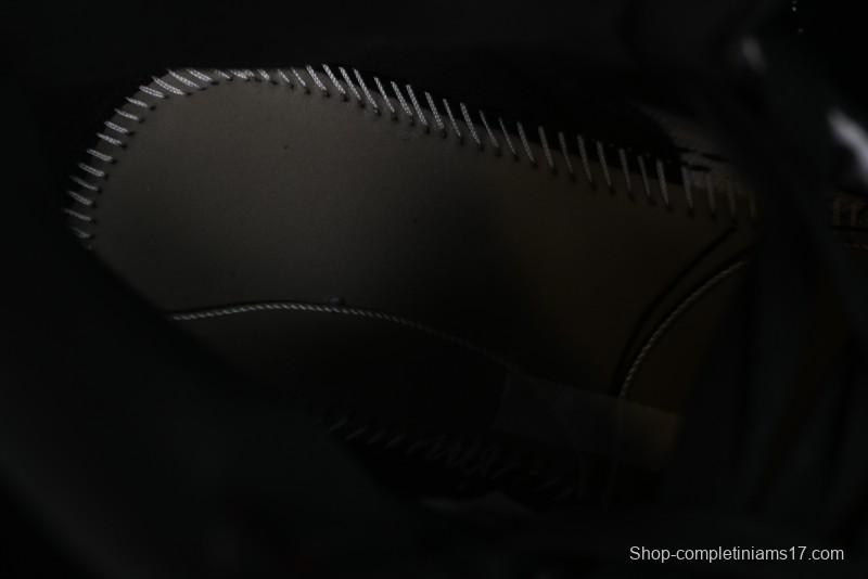 Nike Air Jordan 1 High OG Retro Basketball Shoes with Black Toe Design - DZ5485-106