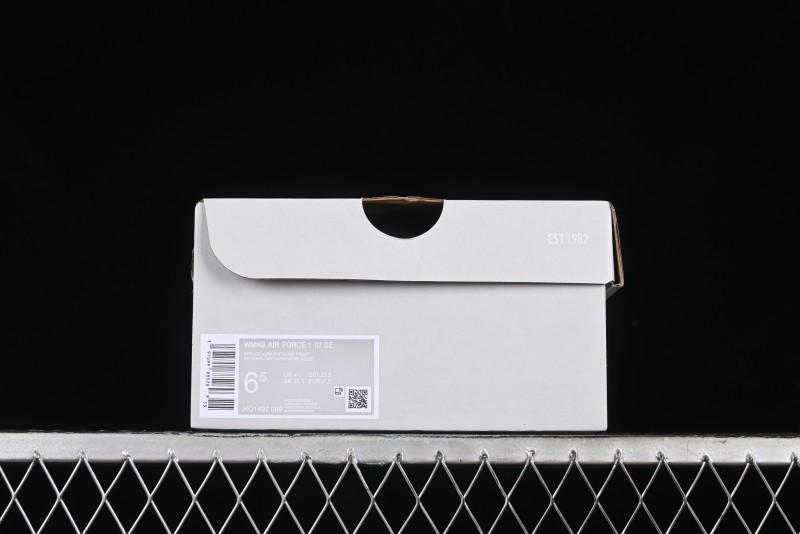 Nike Air Force 1 '07 Low Casual Sneakers with Full-Length Air Cushion - HQ1497-099