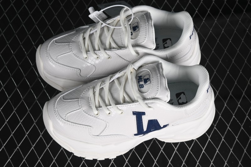 New York Yankees MLB Bigball Chunky Window Croco Thick Sole Casual Running Shoes - 3ASHBLA4N07WHS