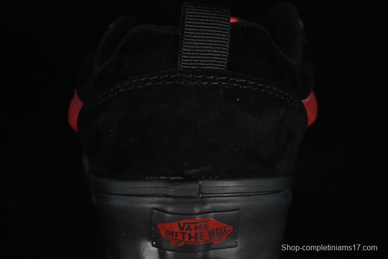 Vans Knu Skool Low Top Retro Casual Vulcanized Slip-On Shoes - VN0009QCSWE