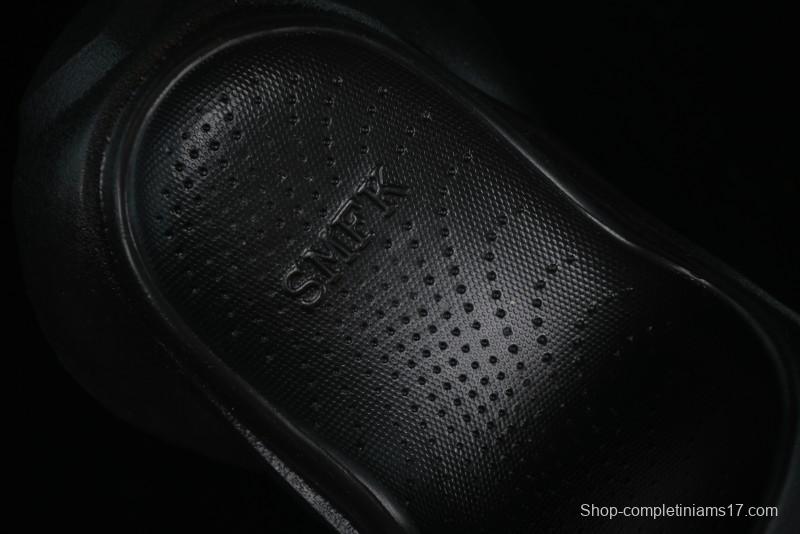 SMFK COMPASS Embossed One-Word Platform Slides - E9066