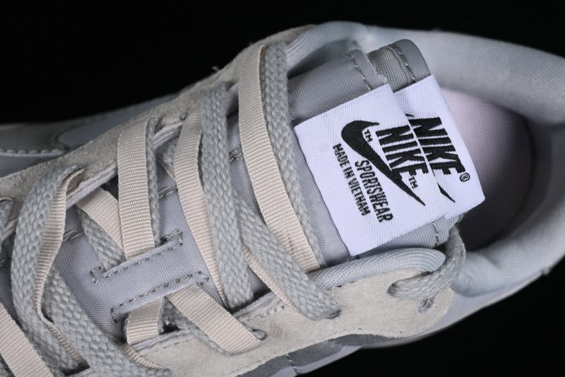 Nike Sacai VaporWaffle 3.0 Deconstructed High-Top Sneakers with Layered Sole - DD1875-108