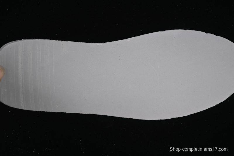 Nike SB Dunk Low Supreme Collaboration Sneakers in Gray Blue with Gray Swoosh - YX5066-260