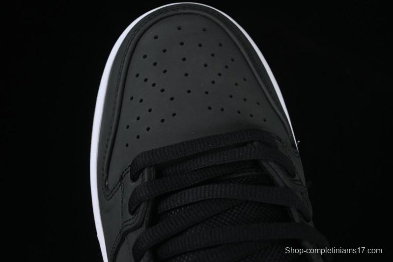 Nike SB Dunk Low Suede Black Skateboarding Shoes - CD2563-006