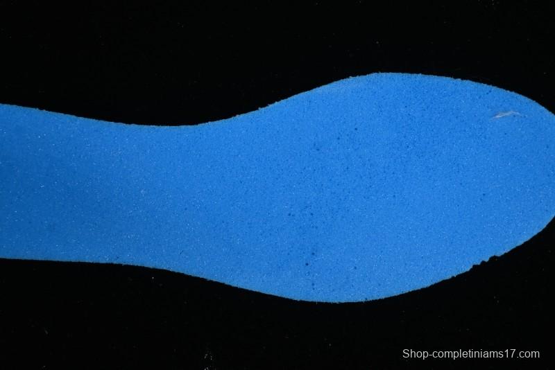 Nike Revolution 7 Wide Low-Top Running Shoes with Breathable Mesh and Durable Cushioning - FB2207-402