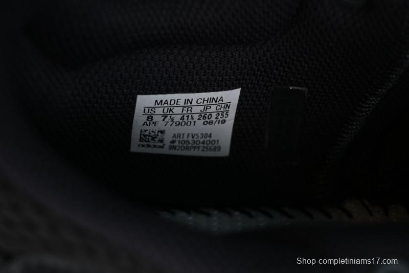 Adidas Yeezy Boost 700 V2 Utility Black Running Shoes with 3M Reflective Details - FV5304