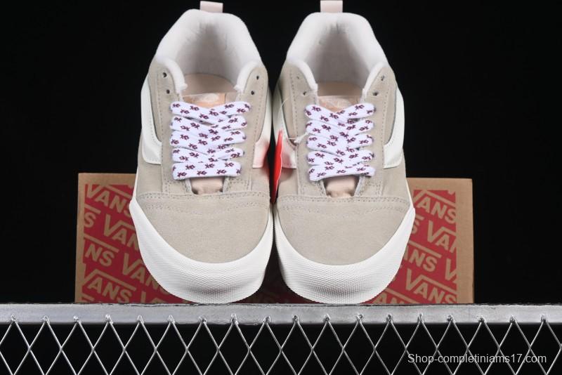 Vans Knu Skool Low-Top Retro Chunky Sneakers - VN000D6ZE2S
