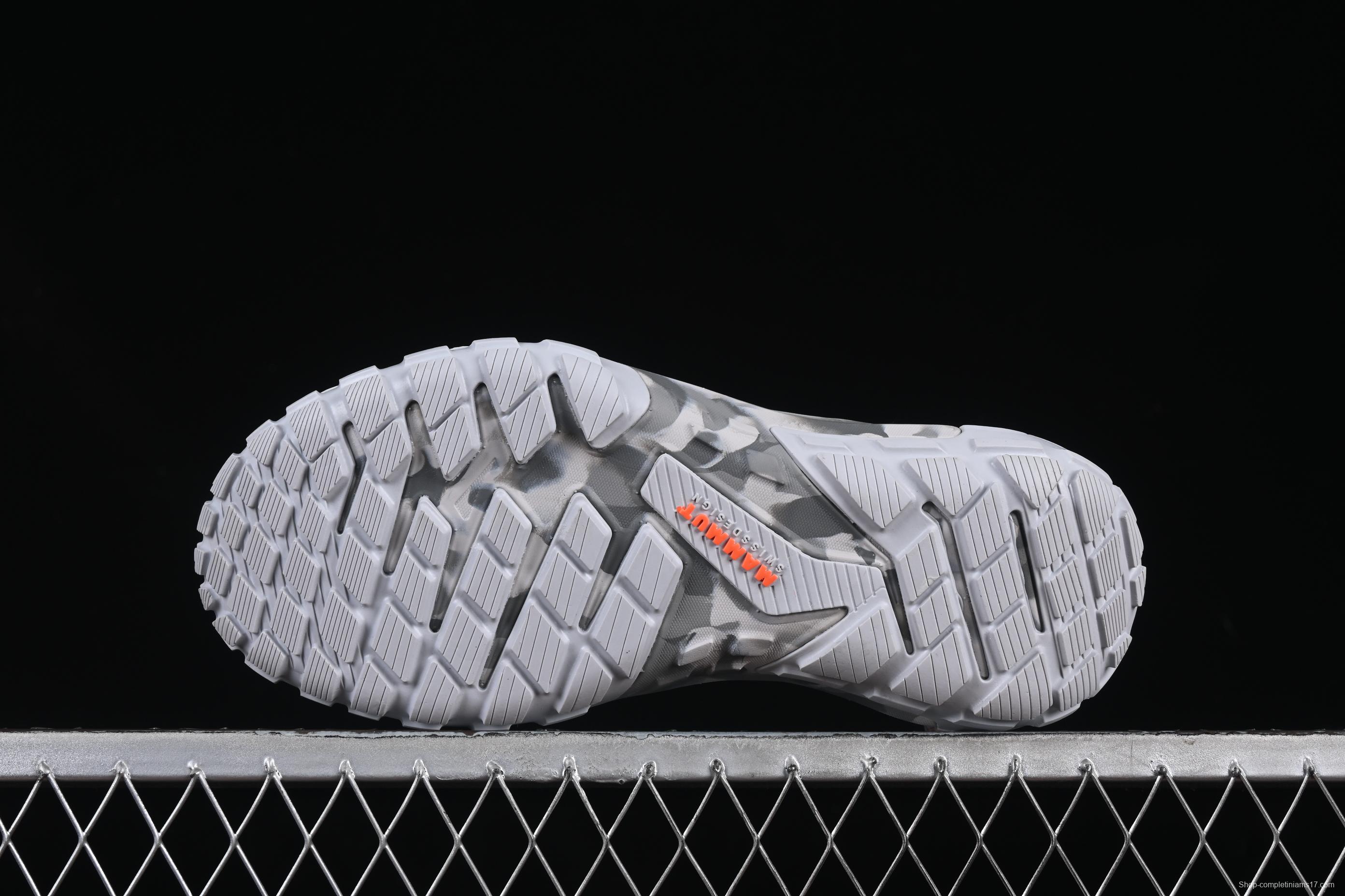 Mammut Hueco Knit II Low Hiking Shoes with Cushioning Anti-Slip and Wear-Resistant Design - 43106