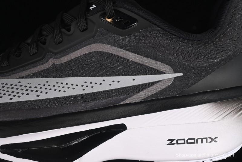 Nike Zoom Fly 6 Lightweight Responsive Running Shoes with Carbon Fiber Plate - FN8454-001