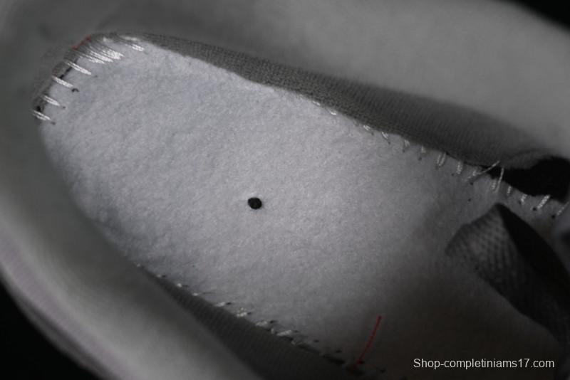 Nike Air Max 90 Retro Running Shoes with Air Cushion Technology - DO6706-002