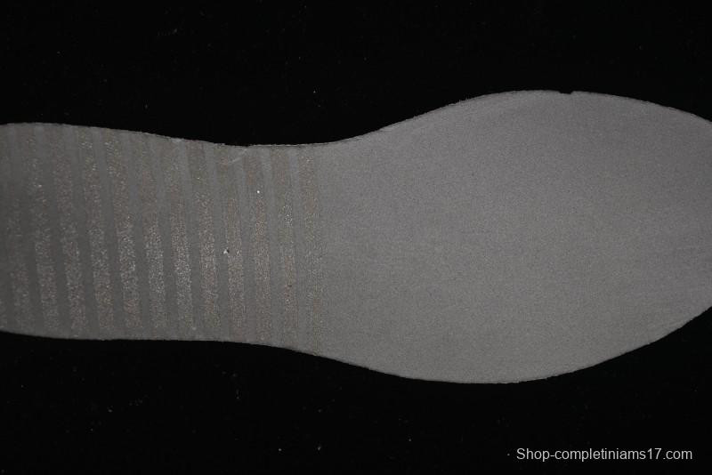 Nike V5 RNR Millennium Classic Retro Running Shoes with Foam Midsole - HJ5228-100