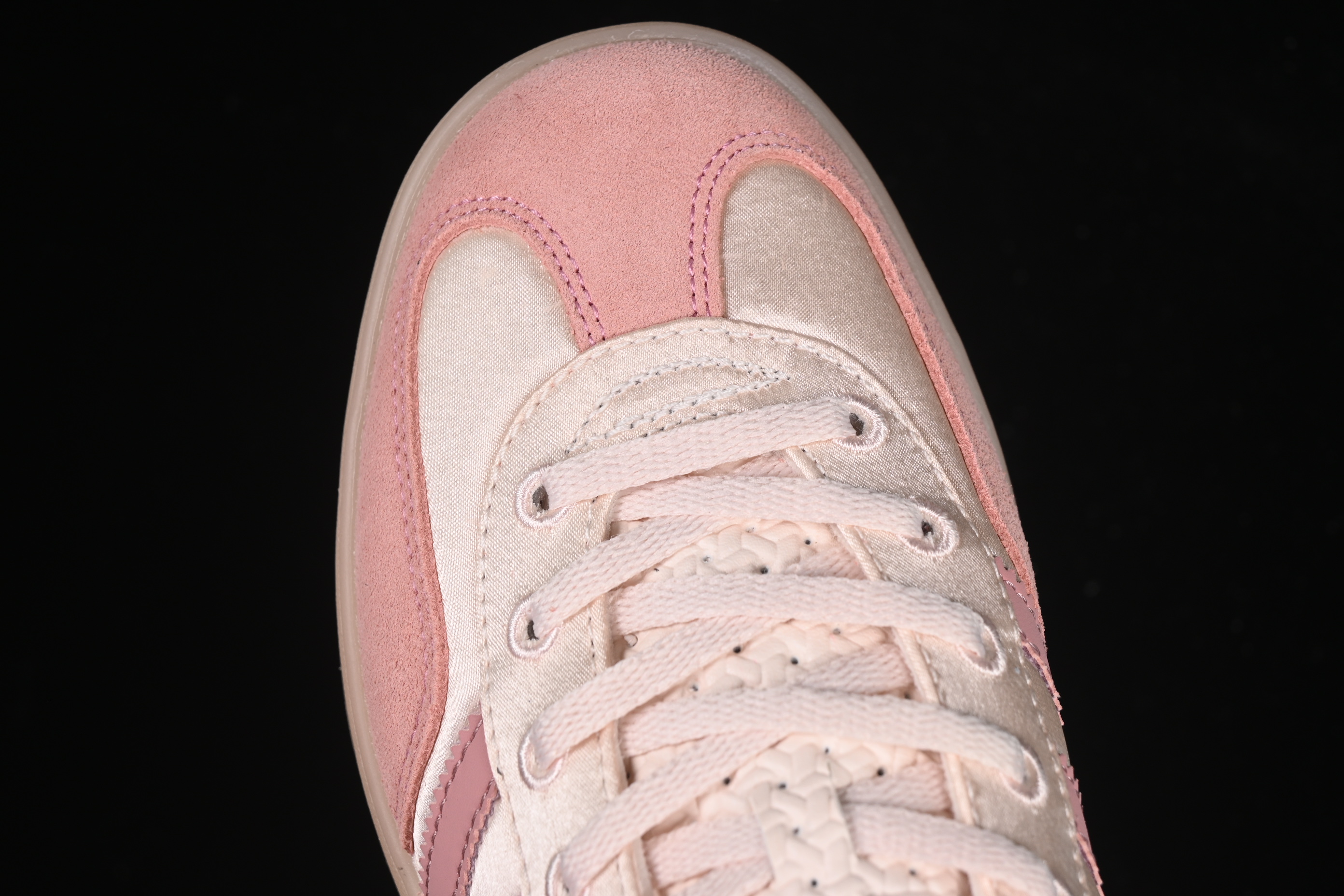Adidas Originals Gazelle Indoor Retro Casual Sneakers with Anti-Slip and Wear-Resistant Sole - JI2709