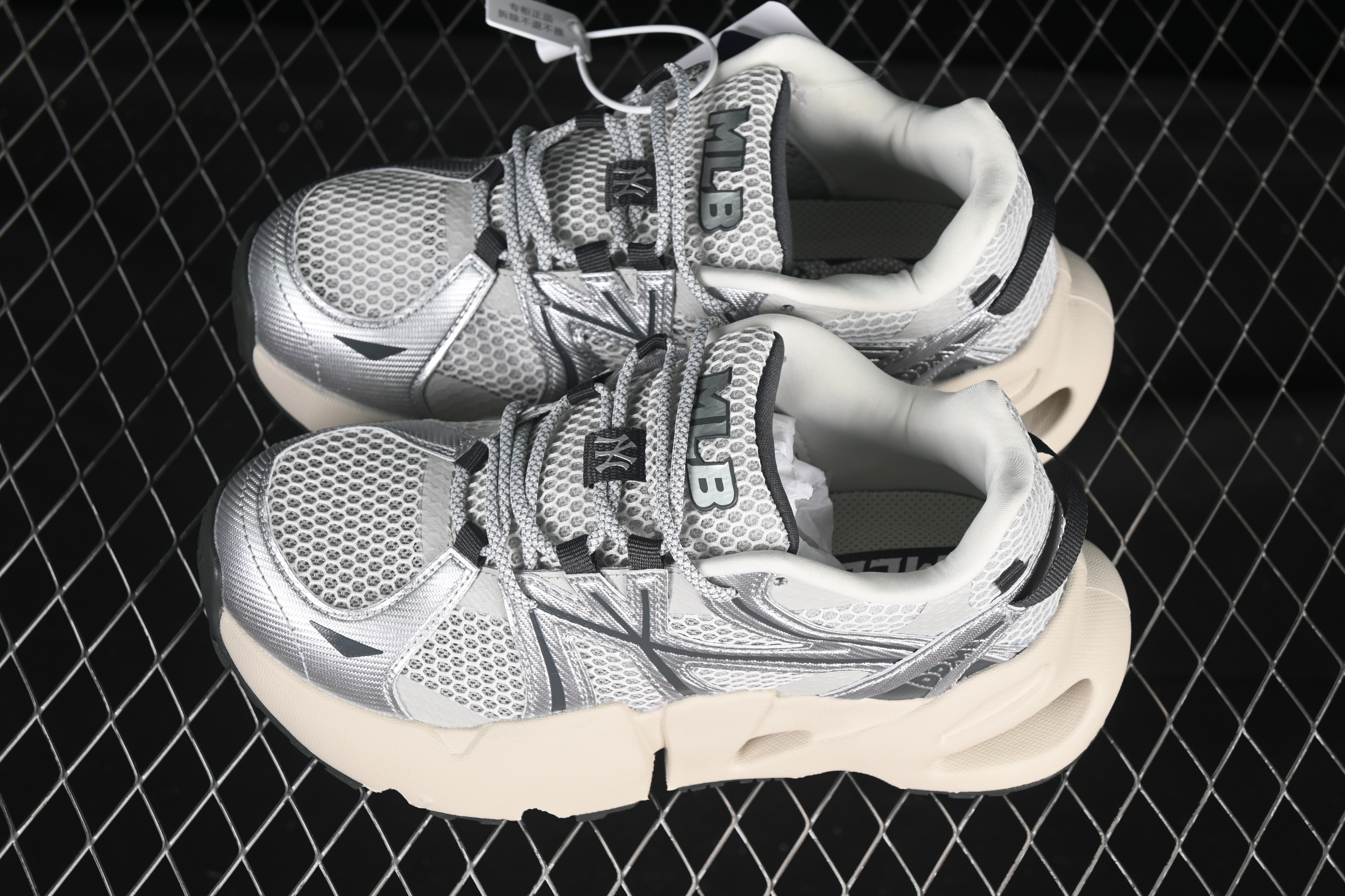 New York Yankees MLB Dome Runner Thick-Sole Hollow-Out Height-Increasing Casual Running Shoes - 3ARND015N50SIS