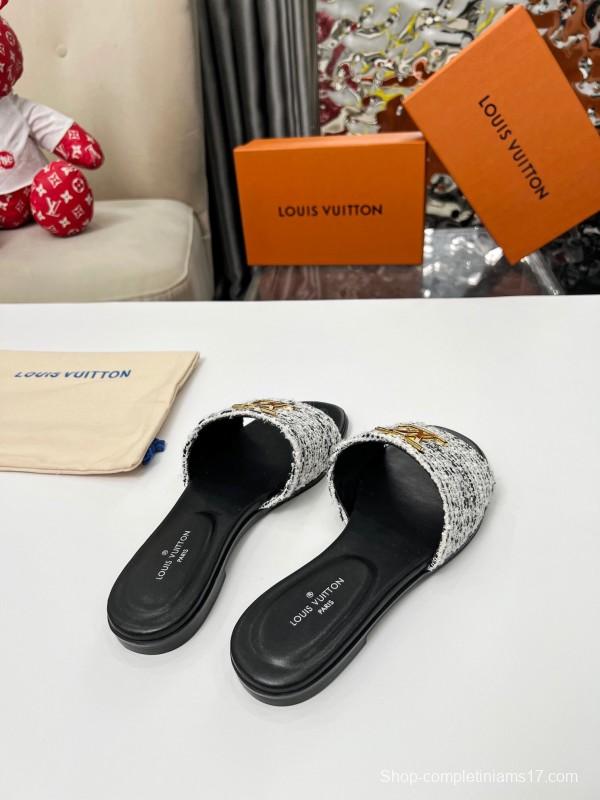 2025 Women Louis Vuitton Black White Fabric Slippers LY00210