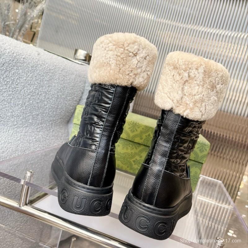 2024 Women Gucci Black Sheepskin Snow Boots Metallic Hardware MJ00420