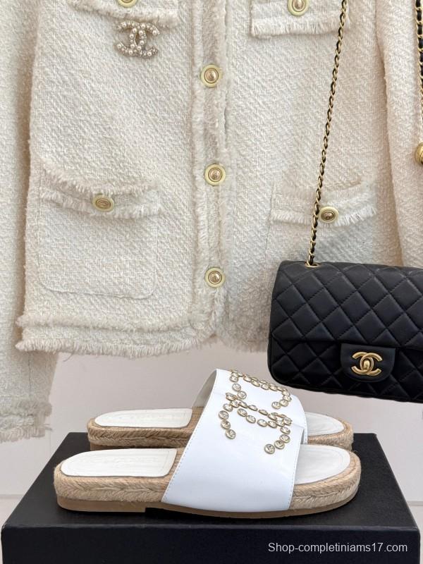 2025 Women Chanel White Leather Slippers Rhinestone KFY00230