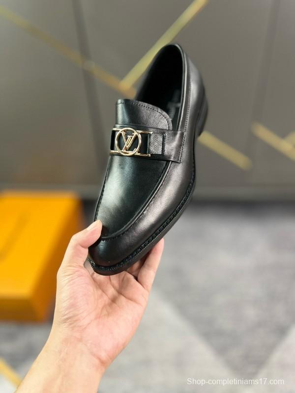 2024 Men Louis Vuitton Black Leather Leather Formal Slip-On LO001