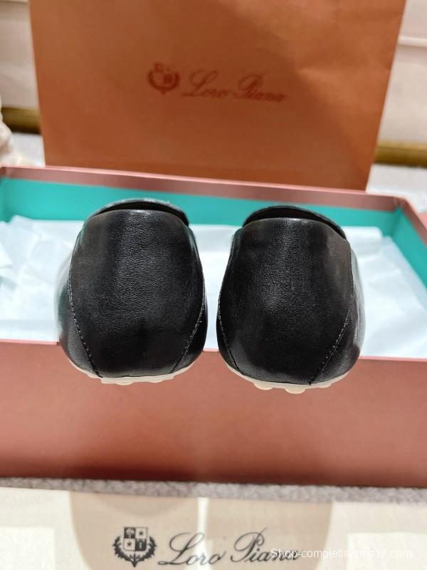 2025 Women LP Black Leather Loafers Tassel LY00291