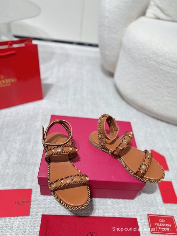 2025 Women Valentino Brown Leather Sandals Braided Craftsmanship LY00250