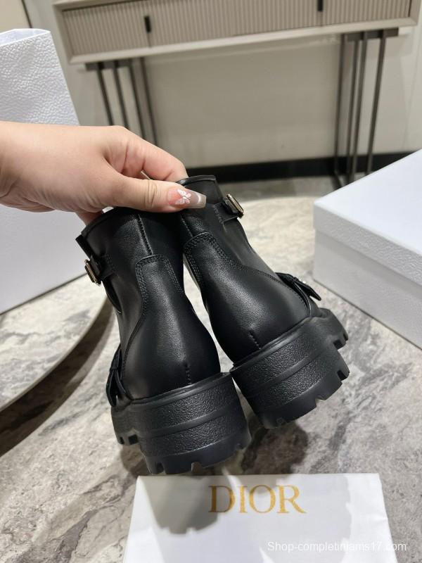 2024 Women Dior Black Calfskin Leather Ankle Boots Hardware MJ00430