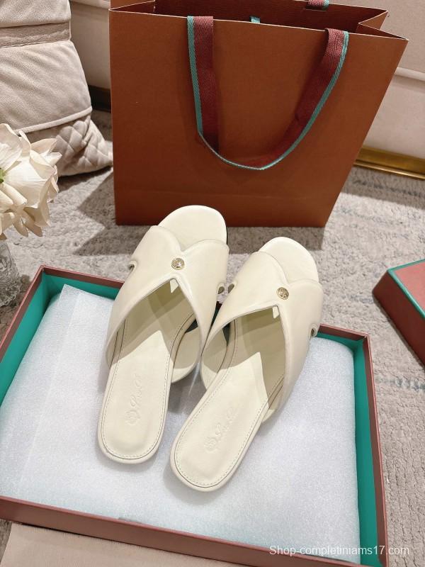 2025 Slippers LP Ivory Leather Slippers LY00270