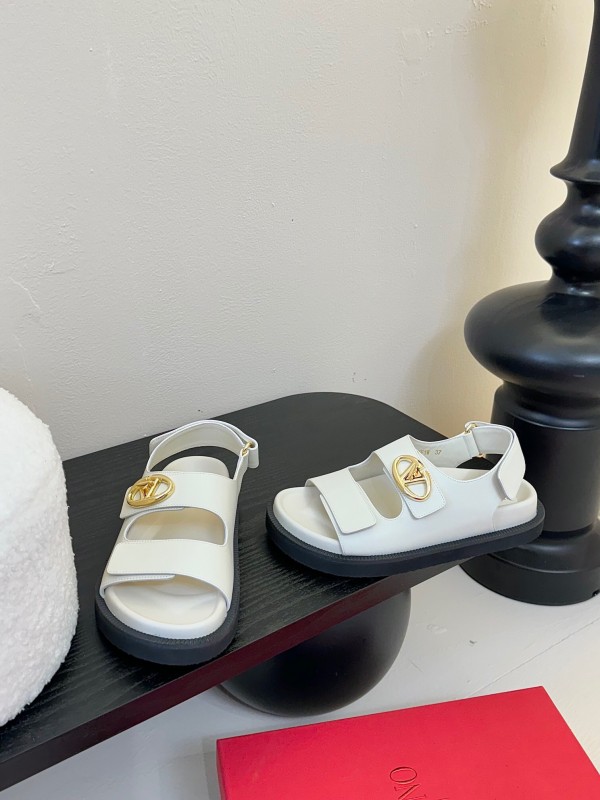 2025 Women Valentino White Leather Sandals V Buckle KFY00320