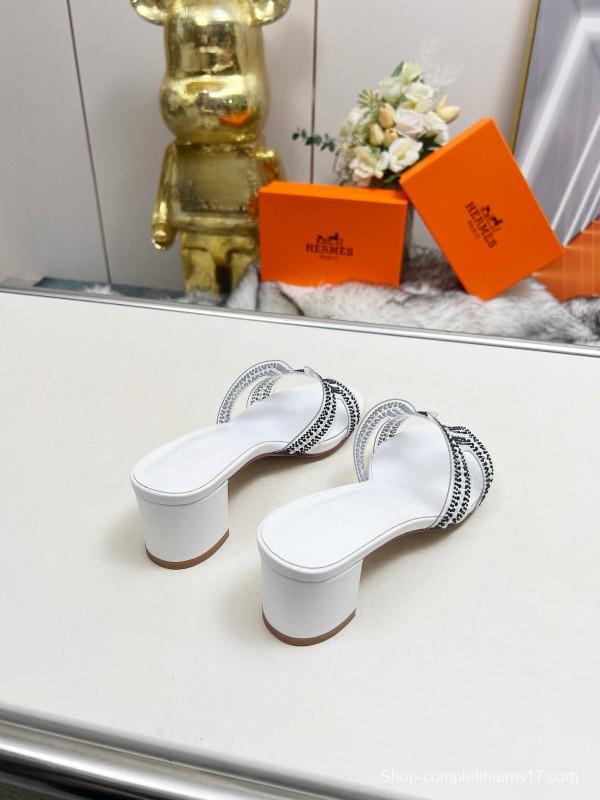2025 Slippers Hermès White Leather Crystal MJ00180