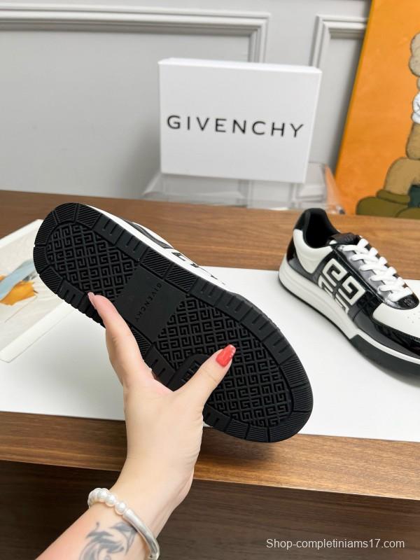 2024 Unisex Givenchy Black White Silk Calfskin Low Top Running Sneakers MJ00380